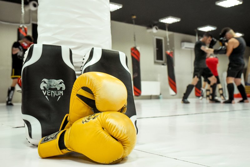 Bombers Fighting Center - Club sportiv pentru practicanti de MMA, kickboxing si lupte libere