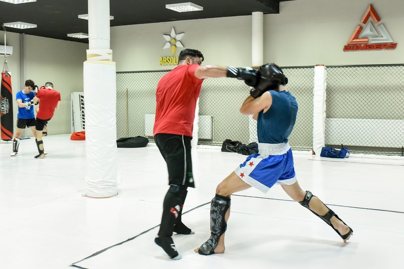 Bombers Fighting Center - Club sportiv pentru practicanti de MMA, kickboxing si lupte libere